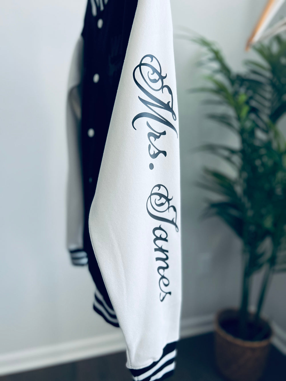 CUSTOM BLACK FLOWERS WIFE JACKET