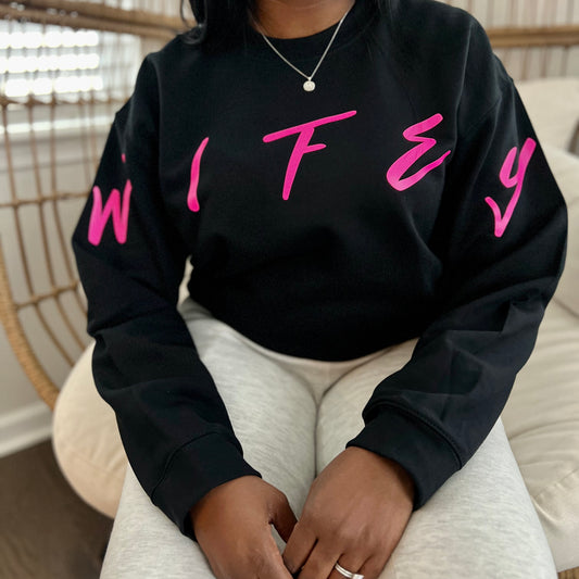 BLACK/FLOURESCENT PINK WIFEY SWEATSHIRT