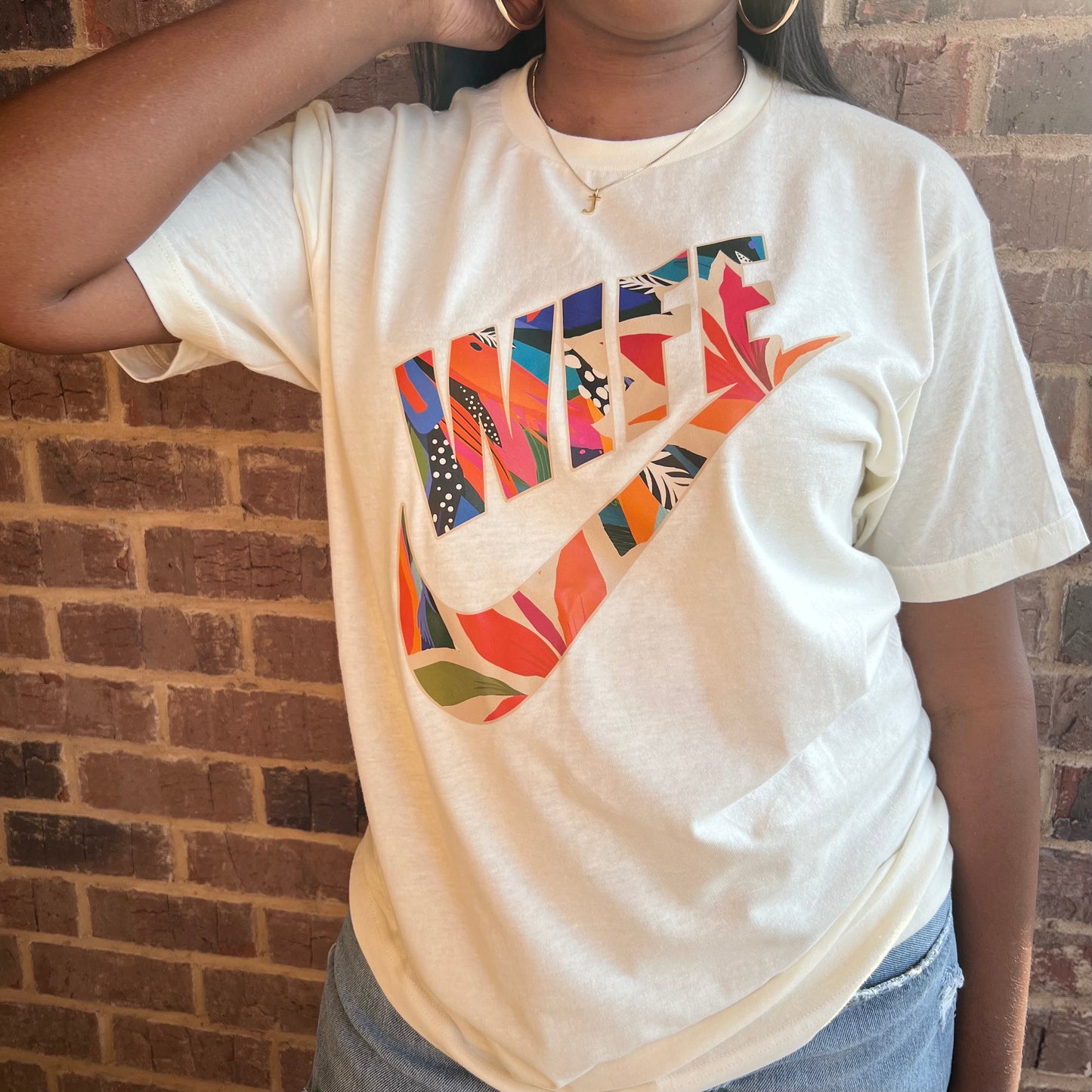 NATURAL OVERSIZED BOTANICAL WIFE SPORT PRINT