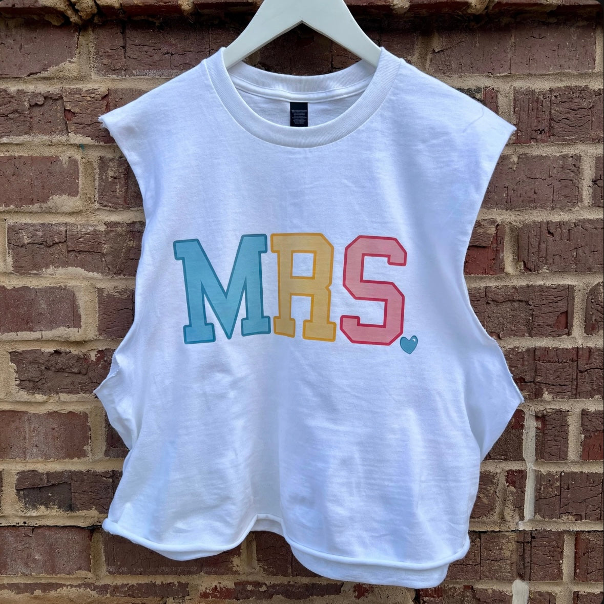 WHITE TRI-COLOR MRS. RAW EDGE MUSCLE TANK
