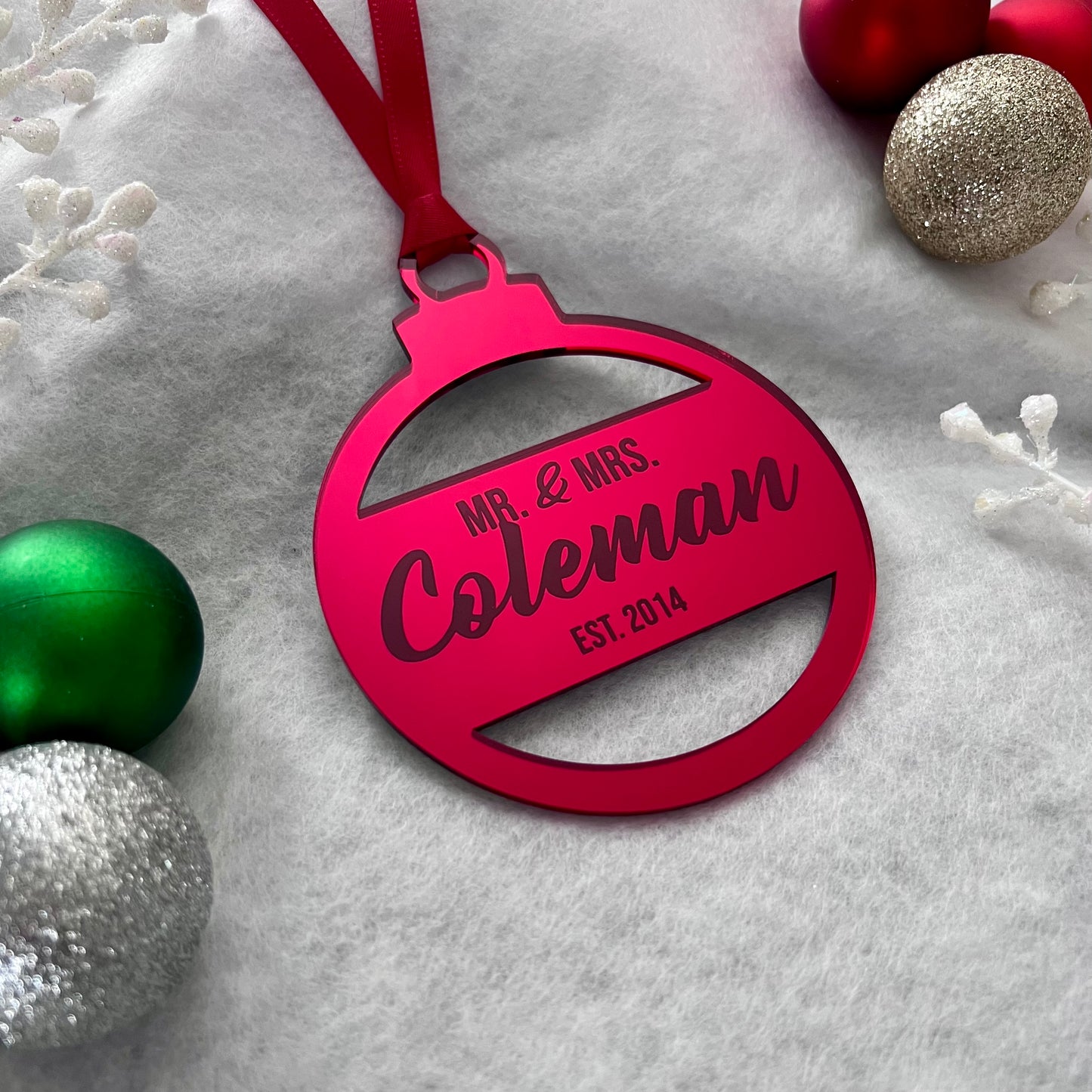 CUSTOM MR. & MRS. CHRISTMAS ORNAMENT