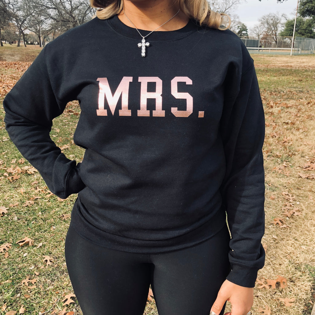 BLACK/ROSE GOLD MRS. CREWNECK SWEATSHIRT