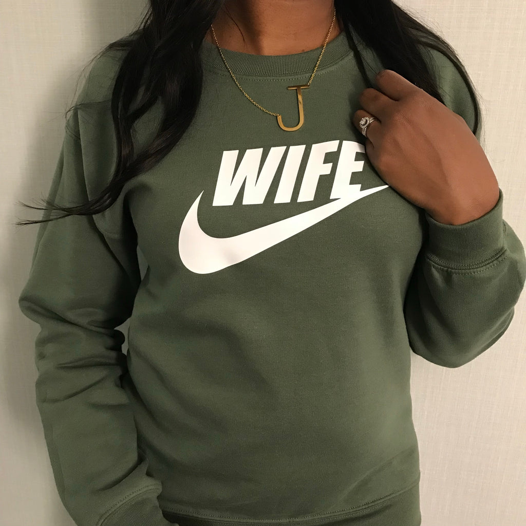 MILITARY GREEN WIFE SPORT SWEATSHIRT